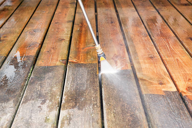 Best Sidewalk Pressure Washing  in Bloomfield, IA